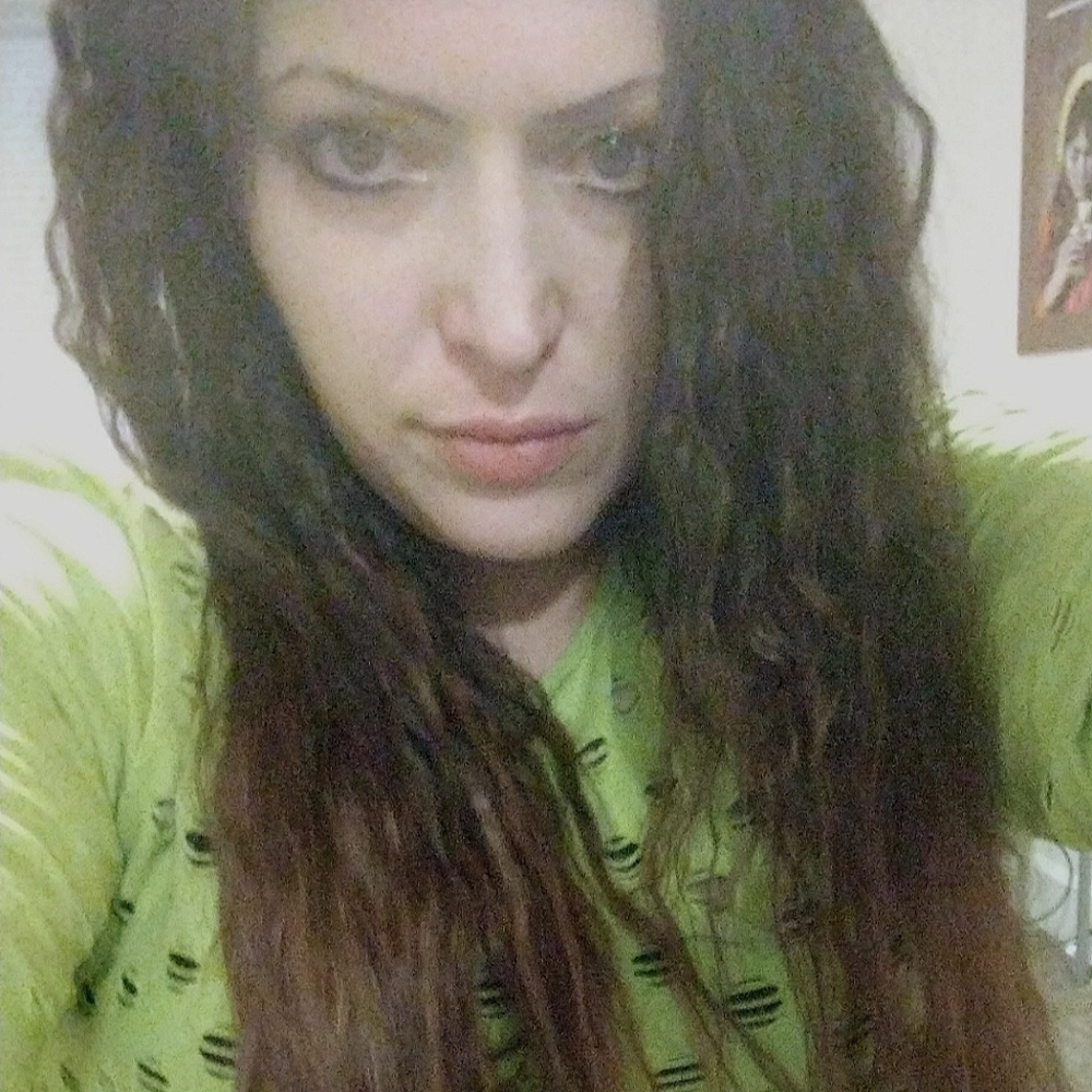 Meet your Posher ~ Kat ~